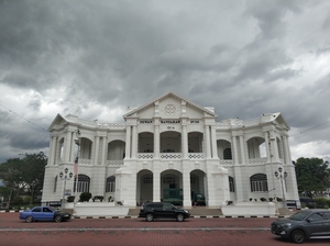 怡保：见证纷争