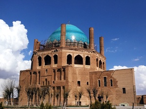 马拉盖和苏丹尼耶：伊尔汗国的遗产